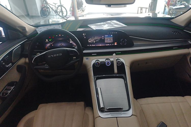 Used EXEED Lingyun 2024 400T Two-Wheel-Drive Star Prestige Edition Center Console