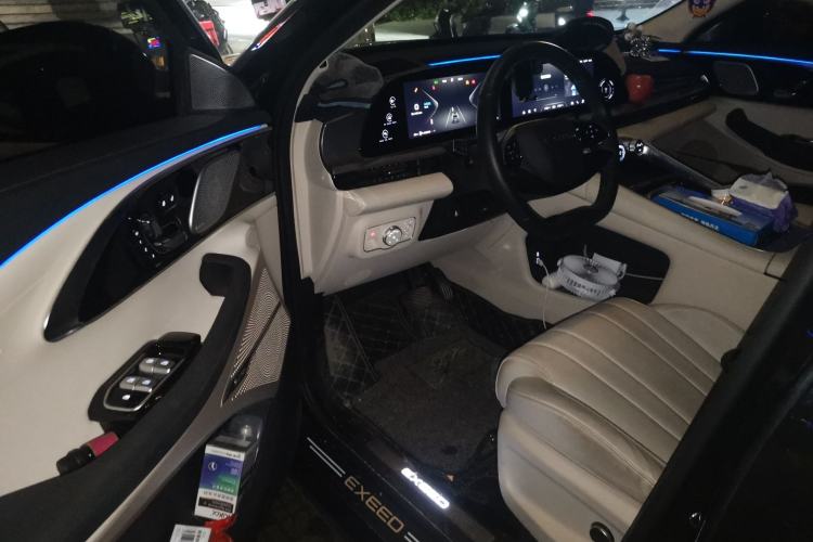 Used EXEED Lingyun 2024 400T Four-Wheel Drive Star Prestige Edition Driver Seat