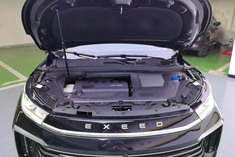 Used EXEED Lingyun 2024 300T Two-Wheel Drive Starlight Edition Engine Bay