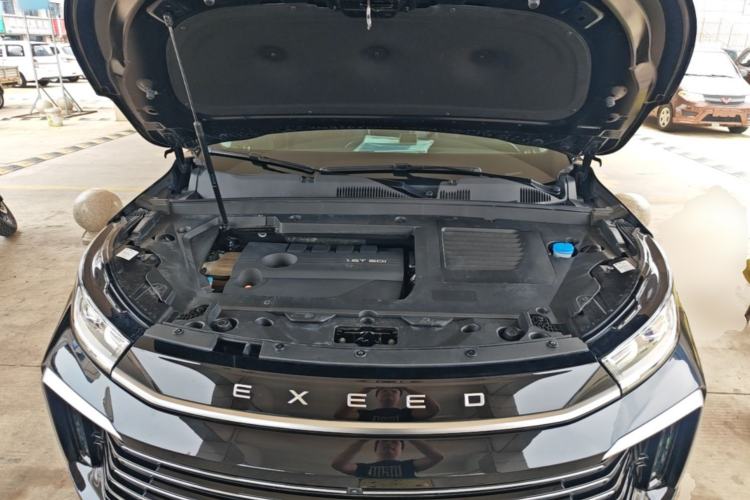 Used EXEED Lingyun 2024 300T Two-Wheel Drive Starlight Edition Engine Bay