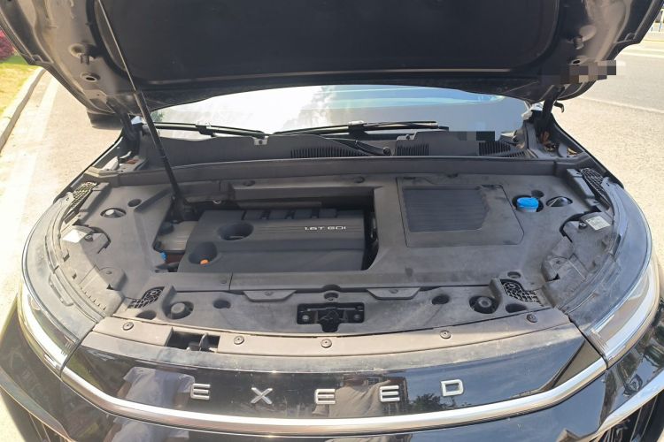 Used EXEED Lingyun 2024 300T Two-Wheel Drive Starlight Edition Engine Bay
