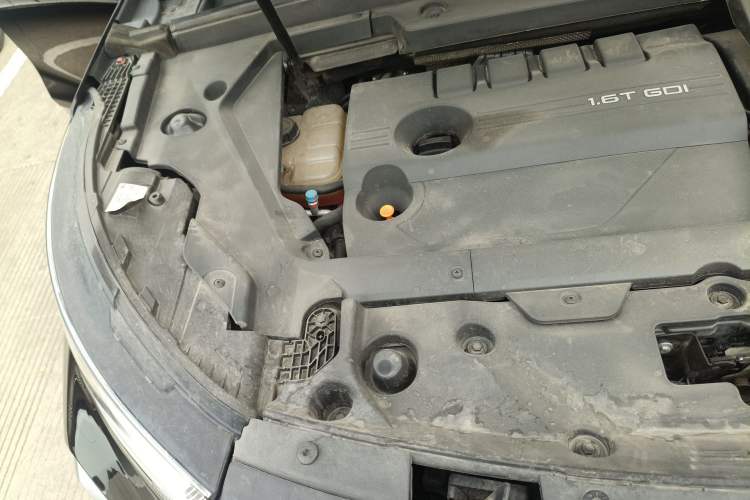 Used EXEED Lingyun 2024 300T Two-Wheel Drive Starlight Edition Engine Bay Right