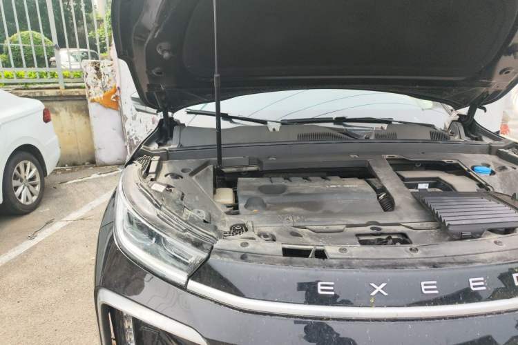 Used EXEED Lingyun 2024 300T Two-Wheel Drive Starlight Edition Engine Bay Right
