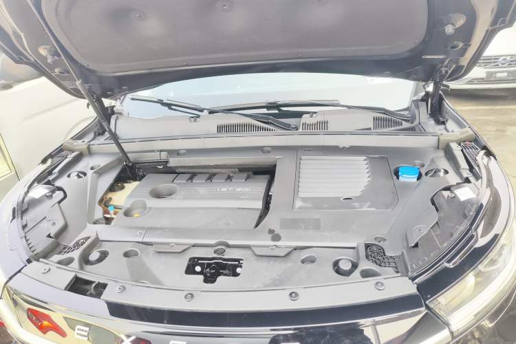 Used EXEED Lingyun 2024 300T Two-Wheel Drive Starlight Edition Engine Bay