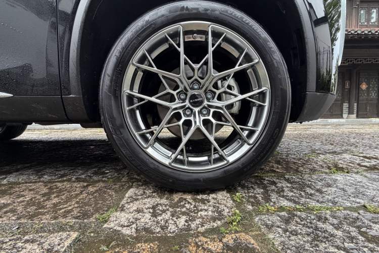 Used EXEED Lingyun 2024 300T Two-Wheel Drive Starlight Edition Exterior 6