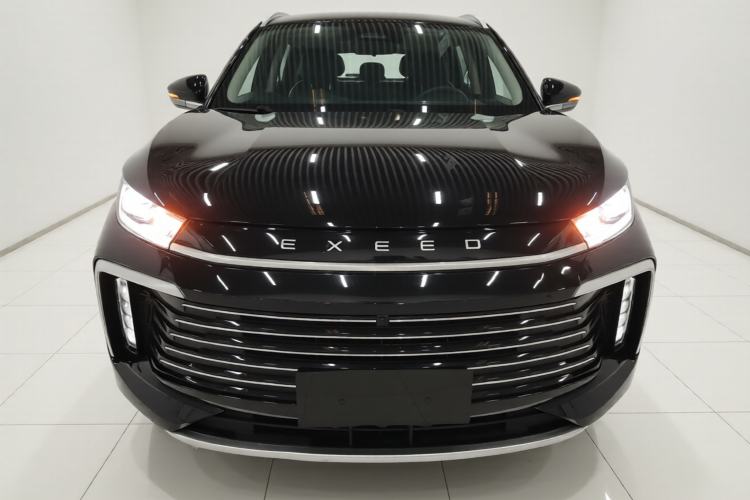 Used EXEED Lingyun 2024 300T Two-Wheel Drive Starlight Edition Front