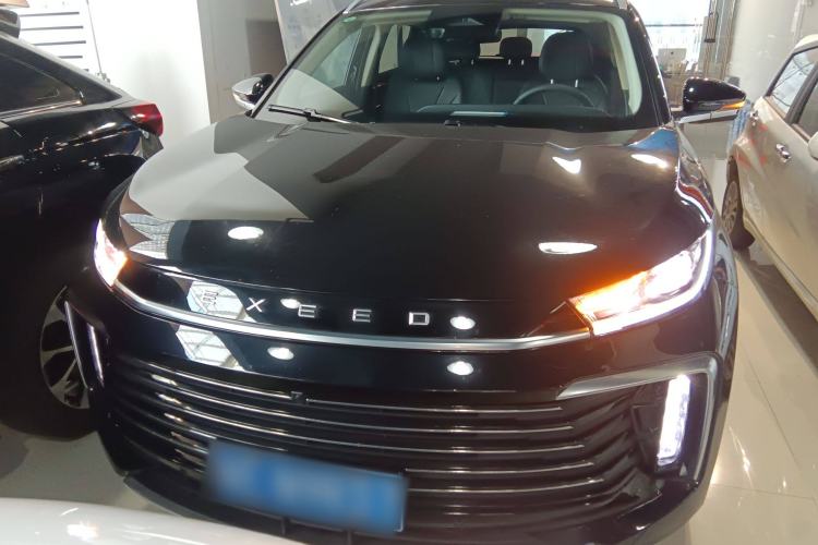 Used EXEED Lingyun 2024 400T Two-Wheel-Drive King Edition Front