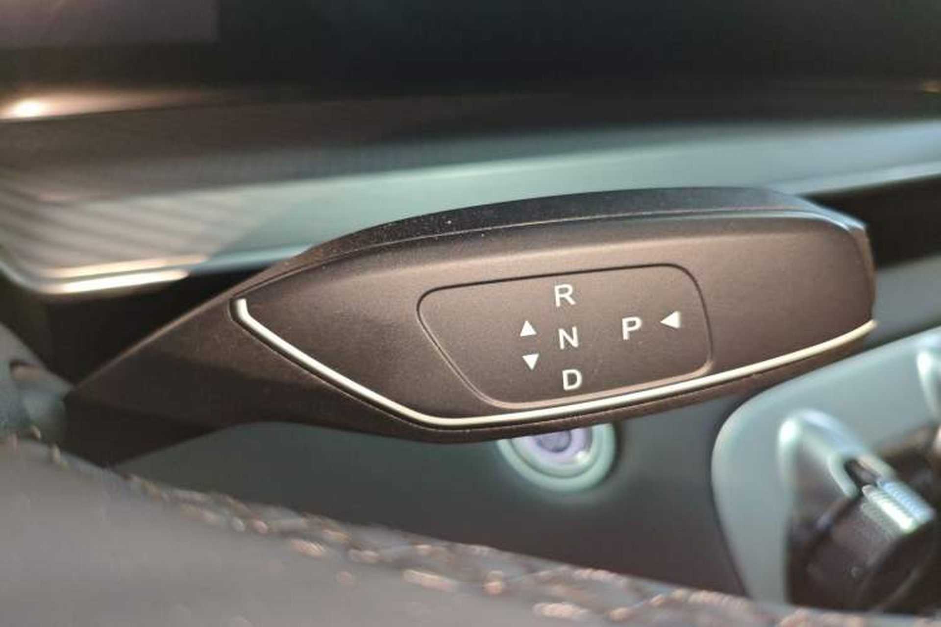 Used EXEED Lingyun 2024 400T Two-Wheel-Drive King Edition Gear Lever