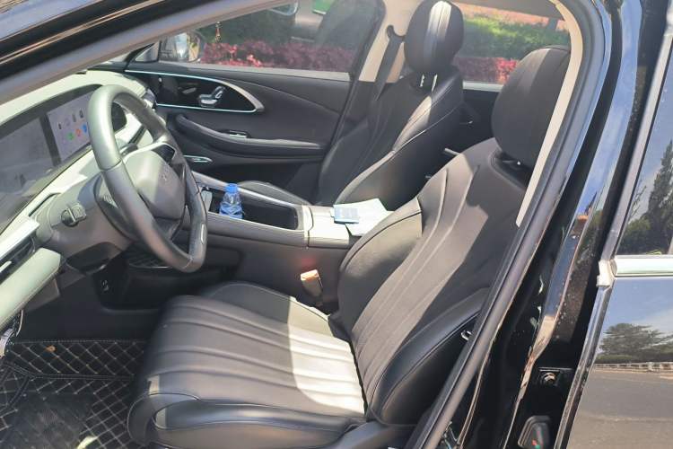 Used EXEED Lingyun 2024 300T Two-Wheel Drive Starlight Edition Left Front Seat
