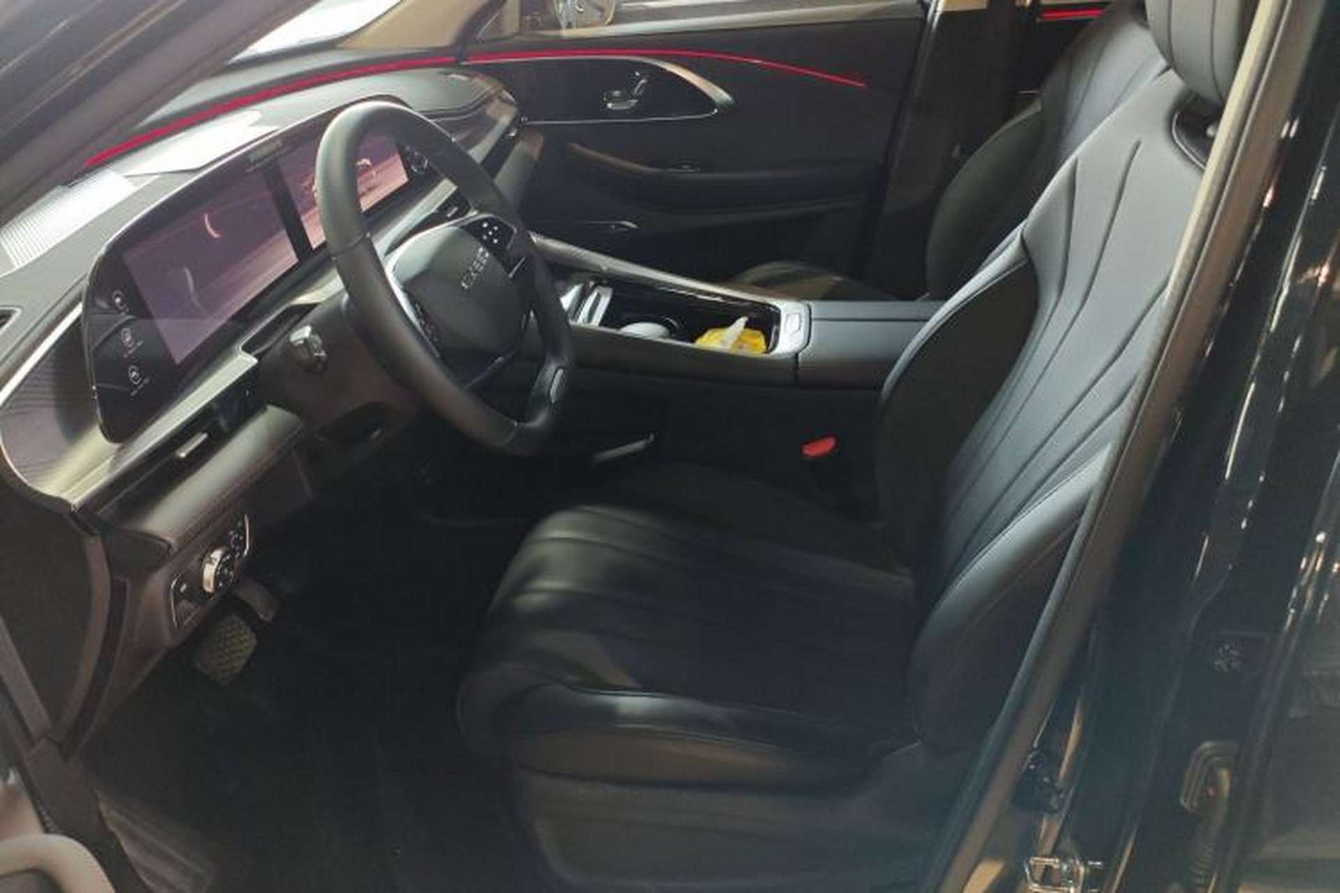Used EXEED Lingyun 2024 400T Two-Wheel-Drive King Edition Left Front Seat