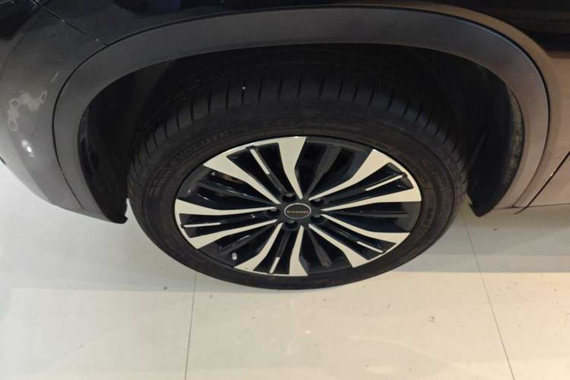 Used EXEED Lingyun 2024 400T Two-Wheel-Drive King Edition Left Front Wheel Hub
