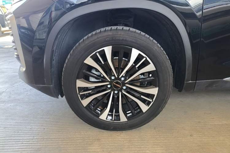 Used EXEED Lingyun 2024 300T Two-Wheel Drive Starlight Edition Left Front Wheel Hub