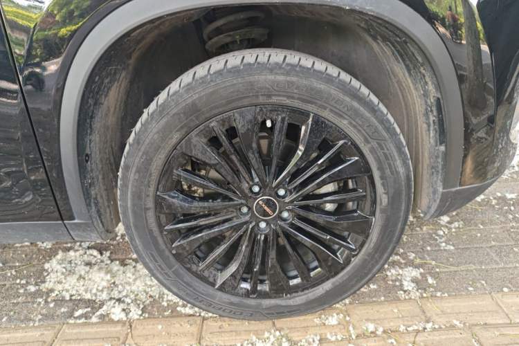 Used EXEED Lingyun 2024 300T Two-Wheel Drive Starlight Edition Right Front Wheel Hub