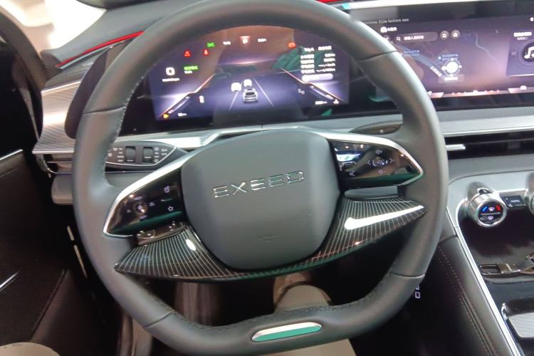 Used EXEED Lingyun 2024 400T Two-Wheel-Drive King Edition Steering Wheel