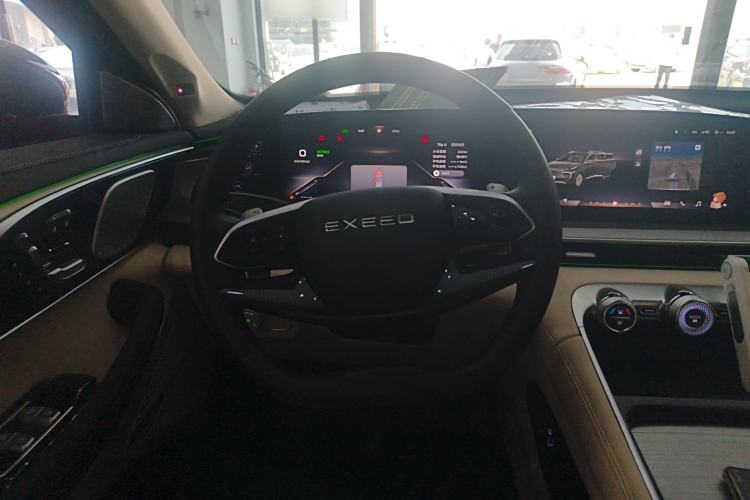 Used EXEED Lingyun 2024 400T Two-Wheel-Drive Star Prestige Edition Steering Wheel