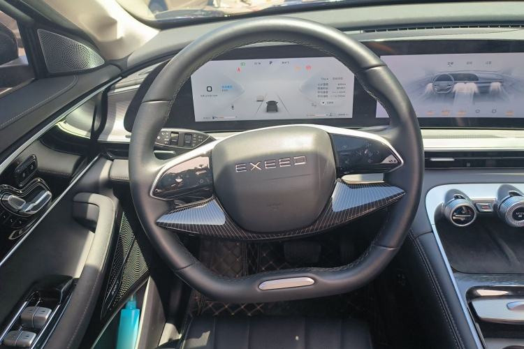 Used EXEED Lingyun 2024 300T Two-Wheel Drive Starlight Edition Steering Wheel