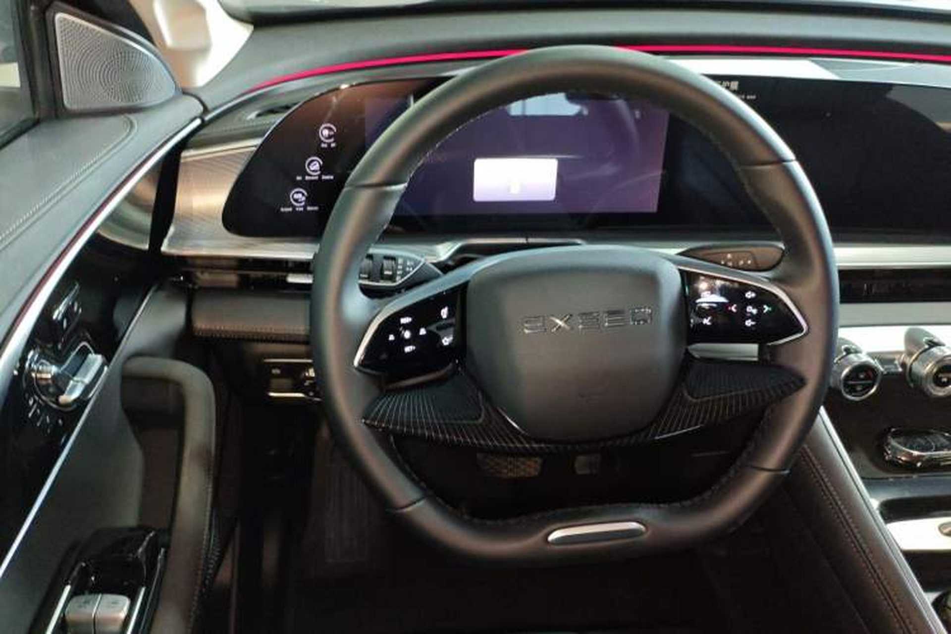 Used EXEED Lingyun 2024 400T Two-Wheel-Drive King Edition Steering Wheel