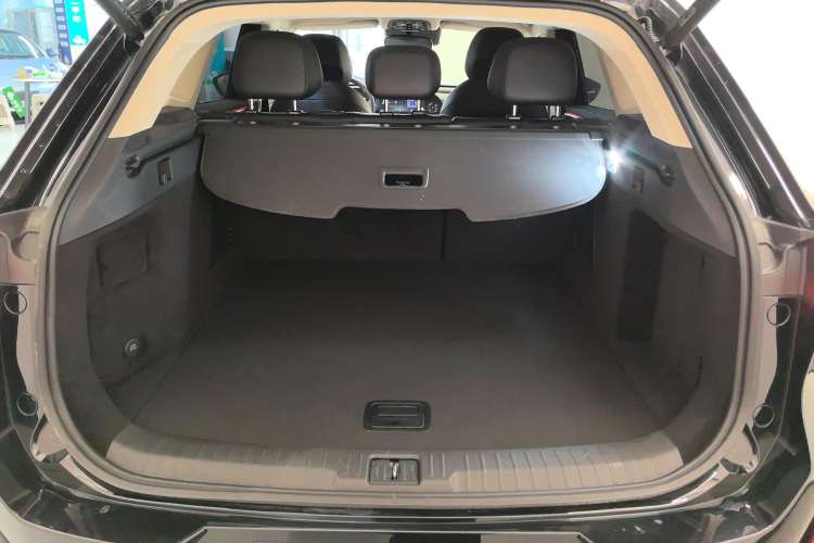 Used EXEED Lingyun 2024 300T Two-Wheel Drive Starlight Edition Trunk