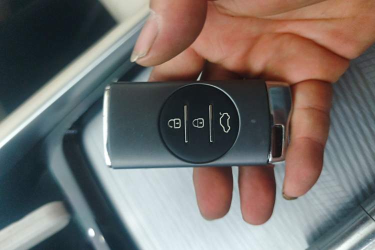 Used EXEED Lingyun 2024 400T Two-Wheel-Drive Star Prestige Edition Vehicle Key