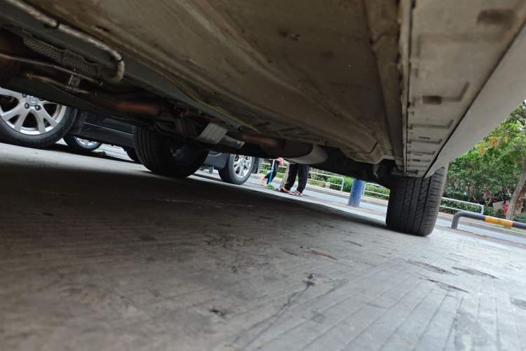 Used EXEED Lingyun 2024 300T Two-Wheel Drive Starlight Edition Chassis Front Left