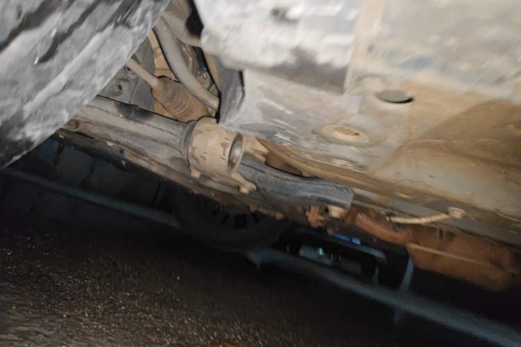 Used EXEED Lingyun 2024 400T Four-Wheel Drive International Version Chassis Front Left
