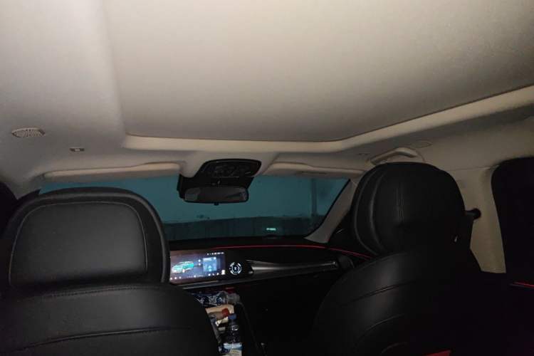 Used EXEED Lingyun 2024 400T Four-Wheel Drive International Version Headliner
