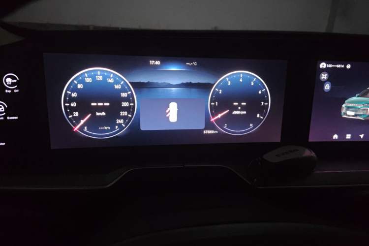 Used EXEED Lingyun 2024 400T Four-Wheel Drive International Version Instrument Cluster