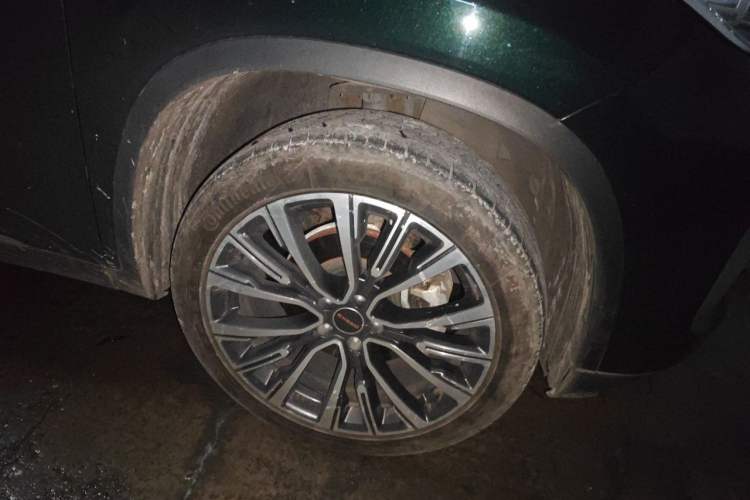 Used EXEED Lingyun 2024 400T Four-Wheel Drive International Version Right Front Wheel Hub