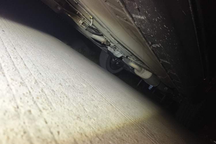 Used EXEED Lingyun 2024 400T Two-Wheel-Drive King Edition Chassis Front Left