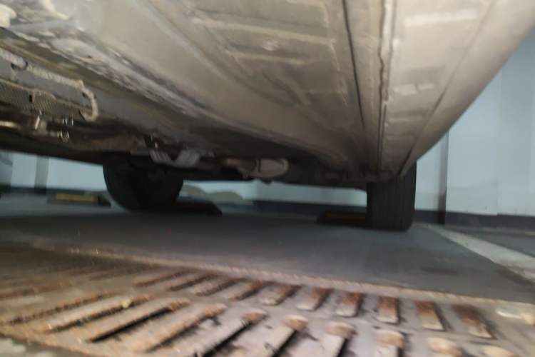 Used EXEED Lingyun 2024 300T Two-Wheel Drive Starlight Edition Chassis Front Left