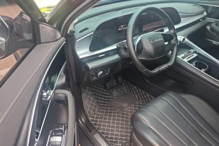 Used EXEED Lingyun 2024 300T Two-Wheel Drive Starlight Edition Driver Seat