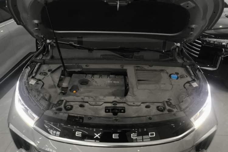 Used EXEED Lingyun 2024 300T Two-Wheel Drive Starlight Edition Engine Bay