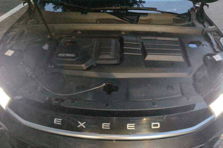 Used EXEED Lingyun 2024 400T Two-Wheel-Drive King Edition Engine Bay