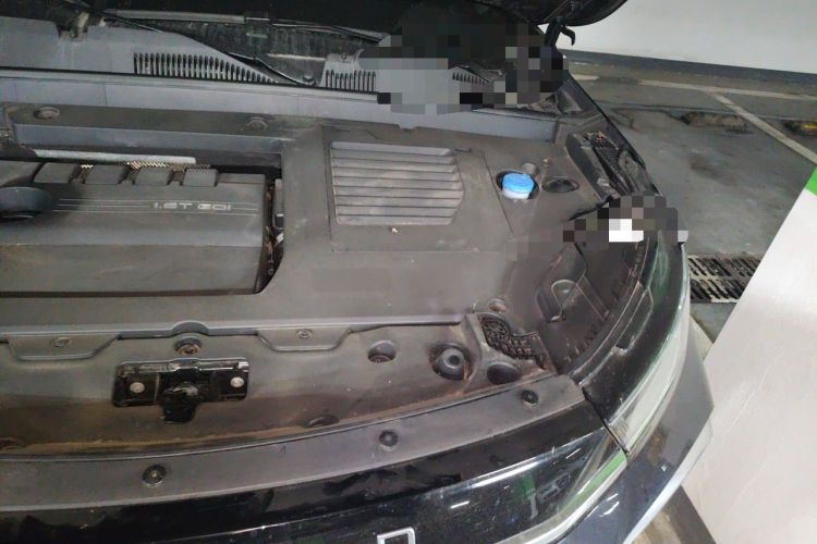Used EXEED Lingyun 2024 300T Two-Wheel Drive Starlight Edition Engine Bay Left