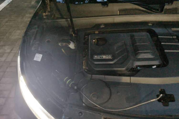 Used EXEED Lingyun 2024 400T Two-Wheel-Drive King Edition Engine Bay Right