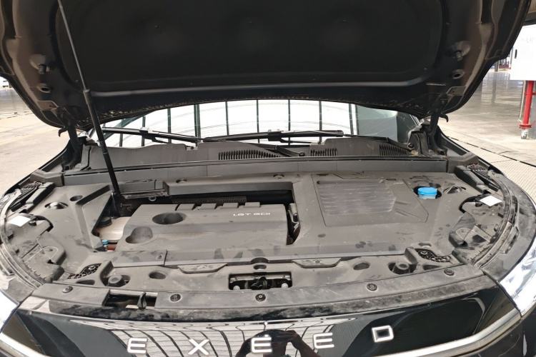 Used EXEED Lingyun 2024 300T Two-Wheel Drive Starlight Edition Engine Bay