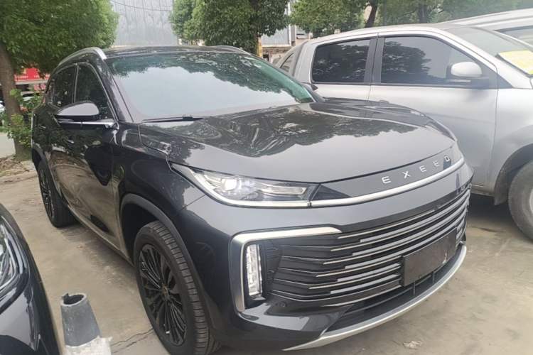 Used EXEED Lingyun 2024 300T Two-Wheel Drive Starlight Edition Front Right 45 Deg
