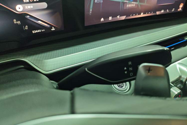 Used EXEED Lingyun 2024 400T Four-Wheel Drive Star Prestige Edition Gear Lever