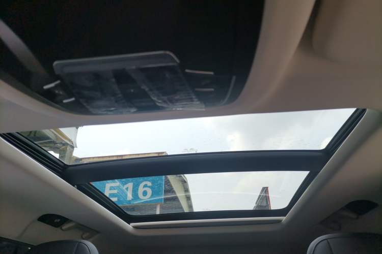 Used EXEED Lingyun 2024 300T Two-Wheel Drive Starlight Edition Headliner