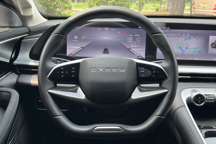 Used EXEED Lingyun 2024 300T Two-Wheel Drive Starlight Edition Interior 8