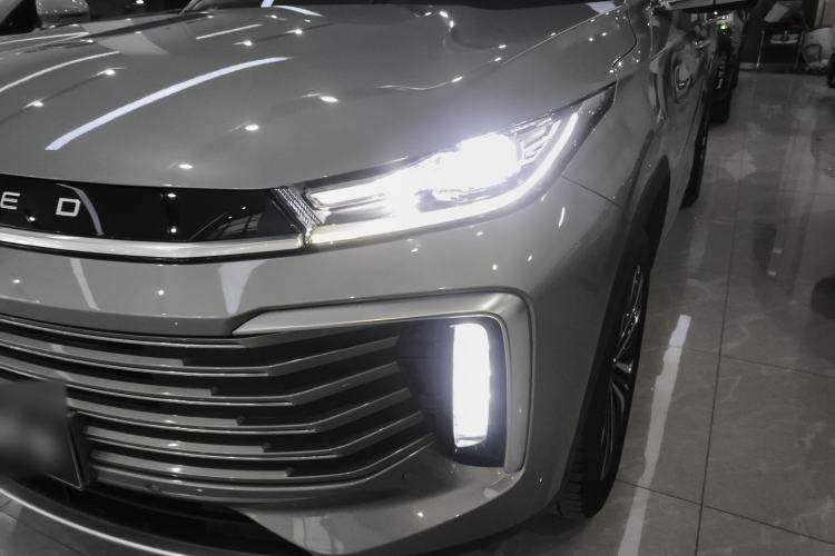 Used EXEED Lingyun 2024 300T Two-Wheel Drive Starlight Edition Left Front Headlight