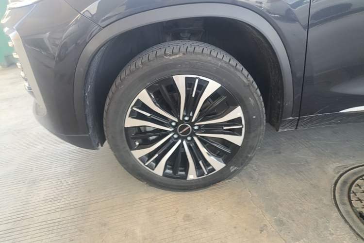 Used EXEED Lingyun 2024 300T Two-Wheel Drive Starlight Edition Left Front Wheel Hub