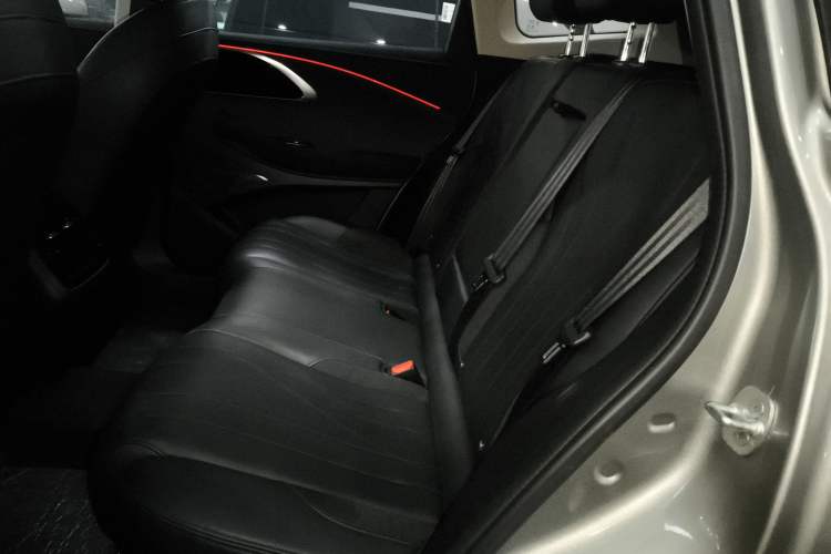 Used EXEED Lingyun 2024 300T Two-Wheel Drive Starlight Edition Left Rear Seat