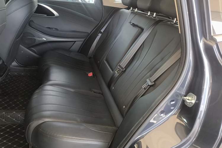 Used EXEED Lingyun 2024 300T Two-Wheel Drive Starlight Edition Left Rear Seat