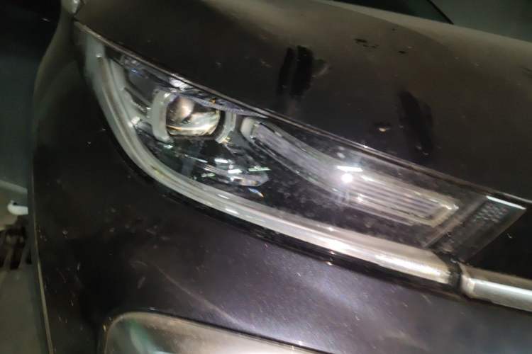 Used EXEED Lingyun 2024 300T Two-Wheel Drive Starlight Edition Right Front Headlight