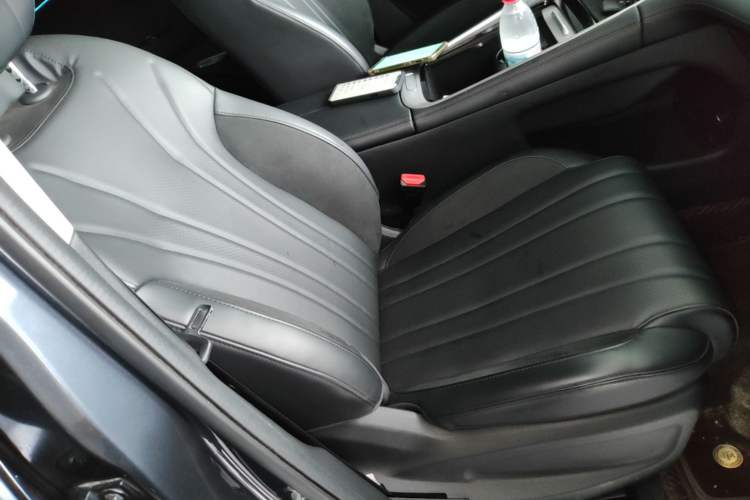 Used EXEED Lingyun 2024 300T Two-Wheel Drive Starlight Edition Right Front Seat