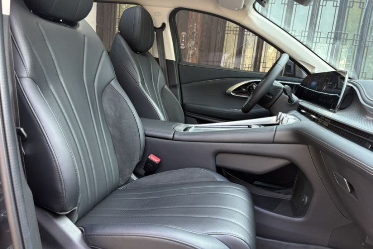 Used EXEED Lingyun 2024 300T Two-Wheel Drive Starlight Edition Right Front Seat