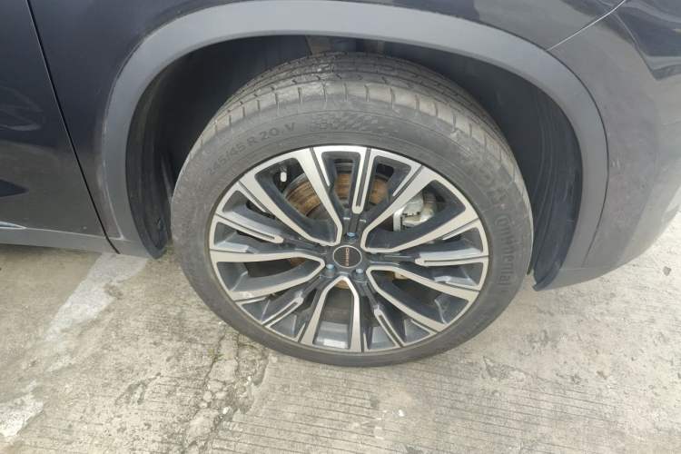 Used EXEED Lingyun 2024 400T Two-Wheel-Drive Star Prestige Edition Right Front Wheel Hub