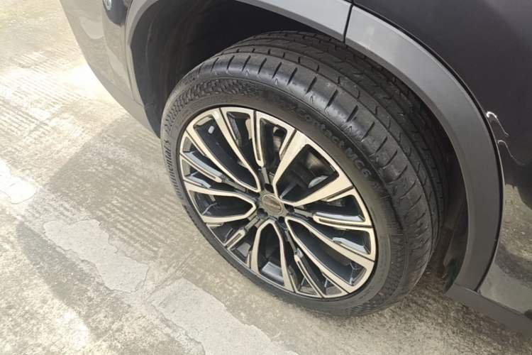 Used EXEED Lingyun 2024 400T Two-Wheel-Drive Star Prestige Edition Right Rear Wheel Hub