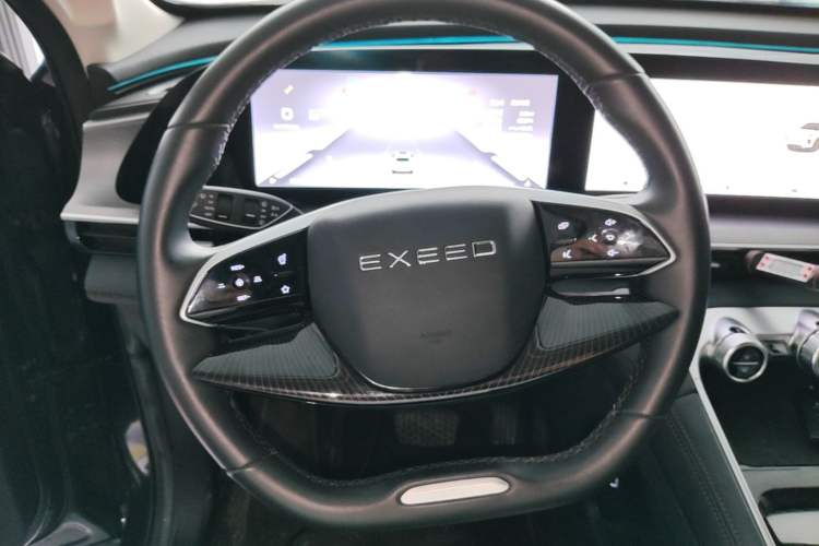 Used EXEED Lingyun 2024 300T Two-Wheel Drive Starlight Edition Steering Wheel